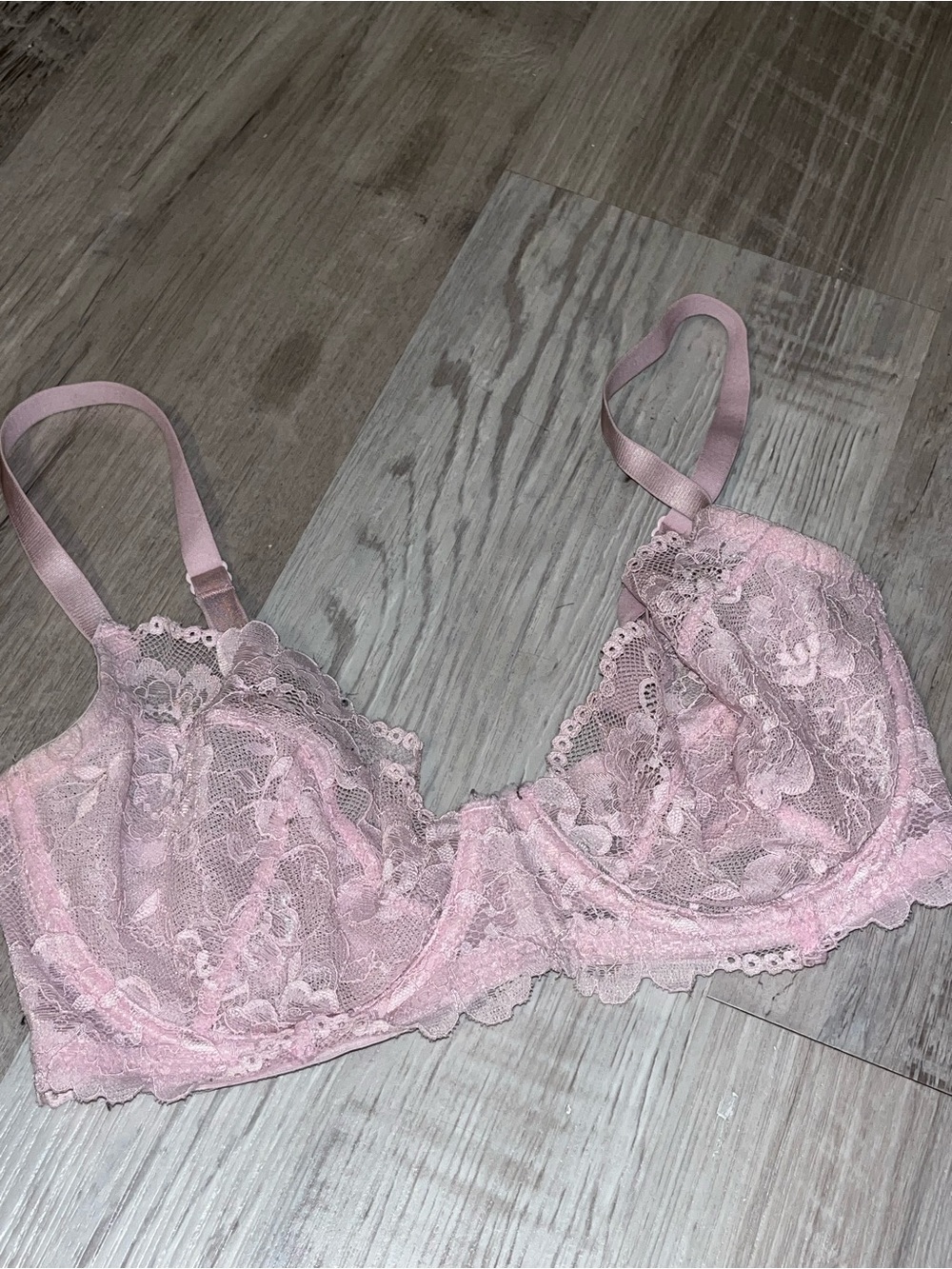 H&M Blush Pink Lace Underwire Bra